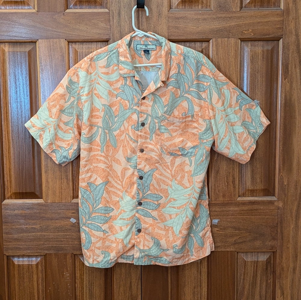 Tommy Bahama Hawaiian Silk Shirt Tropical Ferns Leaves Peach Green Medium